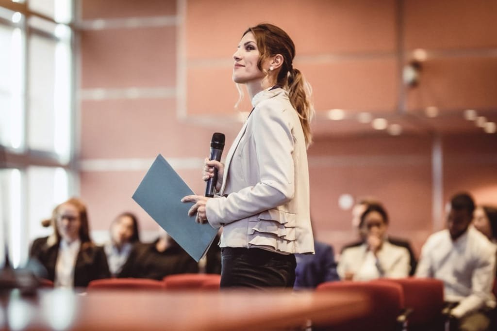 Técnicas para involucrar a ponentes y patrocinadores en la co-creación del evento