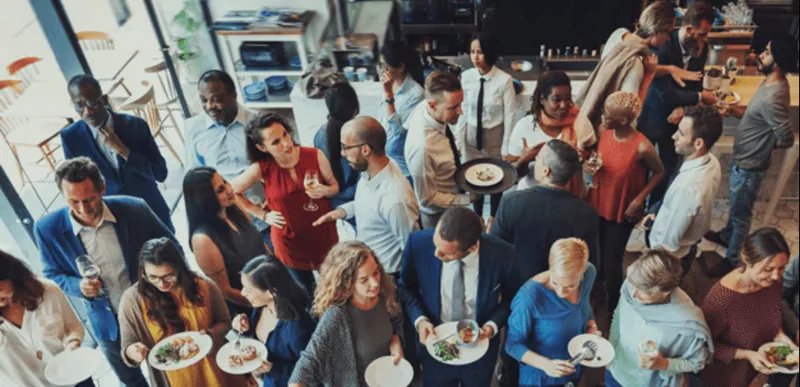 Estrategias de marketing local para aumentar la participación a eventos corporativos