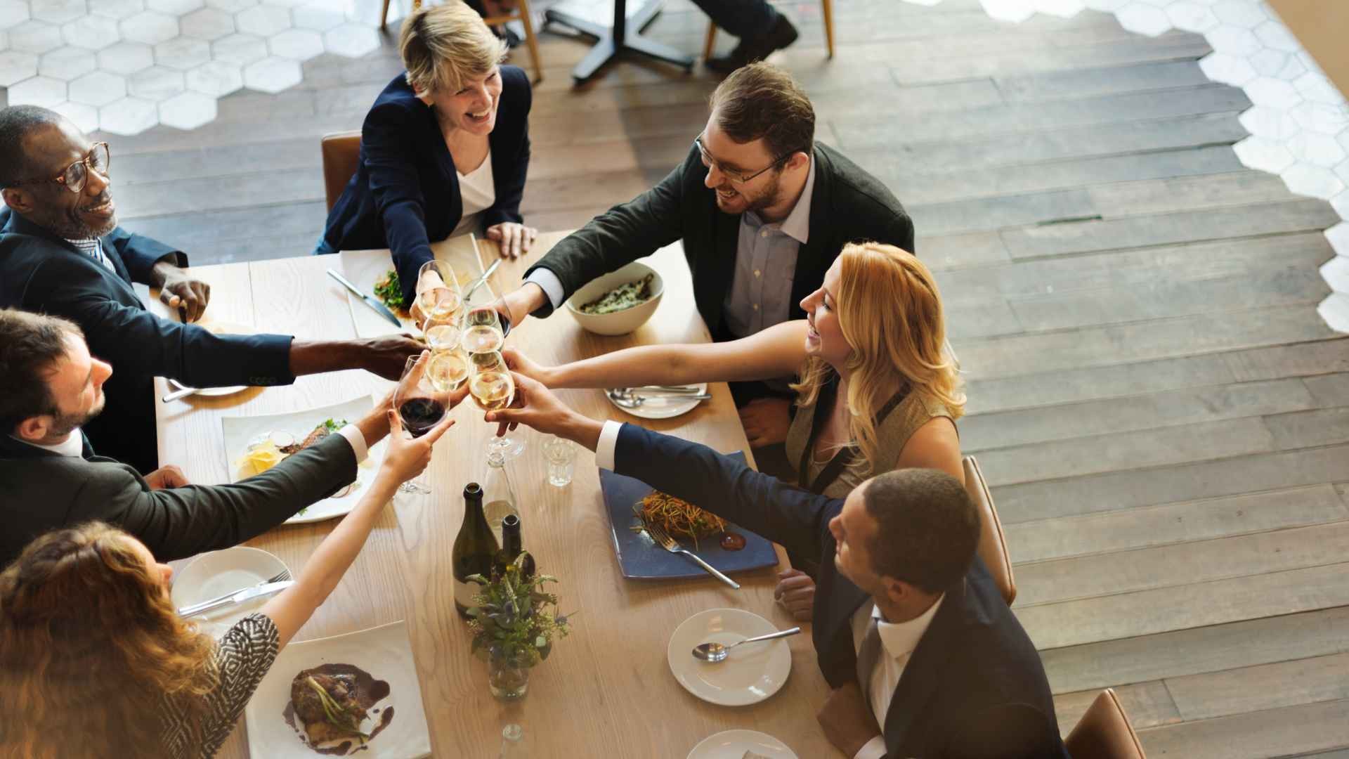 Tipos de eventos corporativos: guía práctica | eBombo